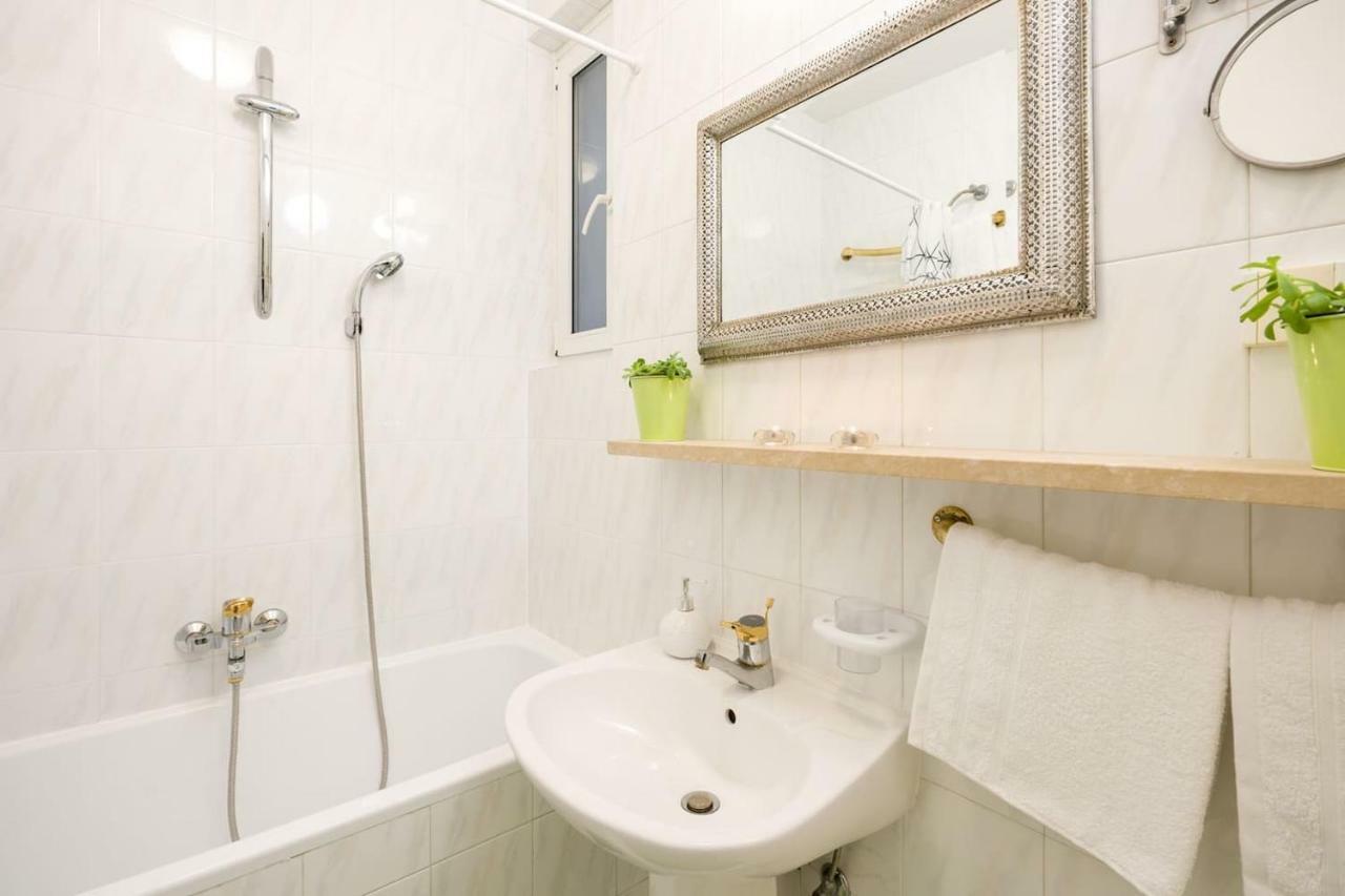 Art Apartment "Maresol" ดูบรอฟนิก ภายนอก รูปภาพ